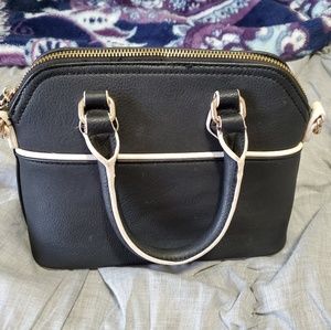 Arm purse